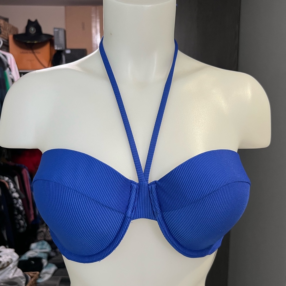 NWT Shade & Shore Blue Lightly Lined Bikini Top